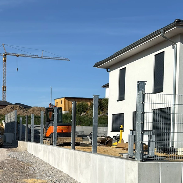 Bild 7 - Zaunbau Baggerbetrieb Daser